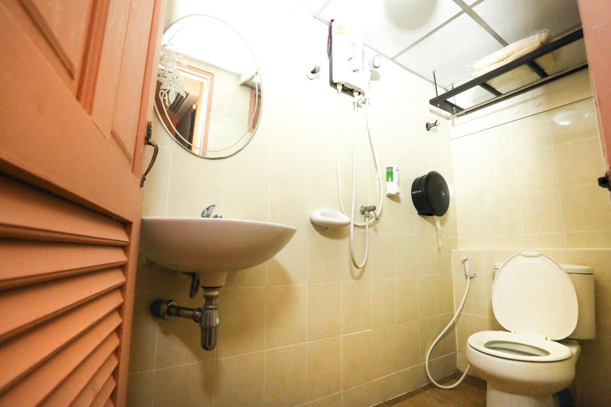 Pjr Chateau Bangkok